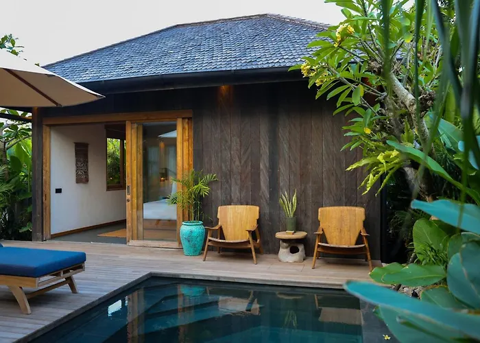Teak - Copper Tub & Pool - Uluwatu