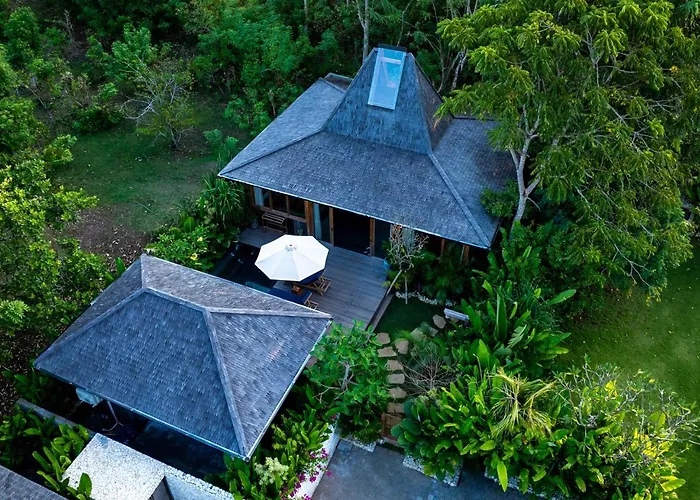 Villa Teak - Copper Tub & Pool - *
